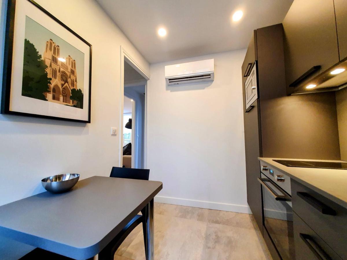 Appartement Premium Dans Une Belle Demeure - Hyper Centre-Ville De Reims Kültér fotó