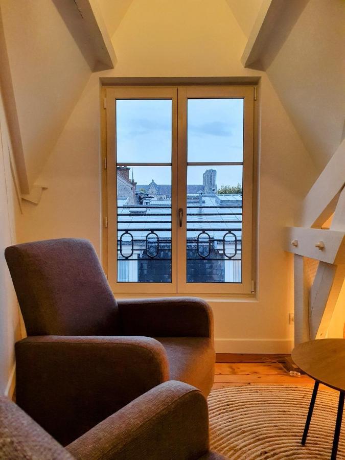 Appartement Premium Dans Une Belle Demeure - Hyper Centre-Ville De Reims Kültér fotó