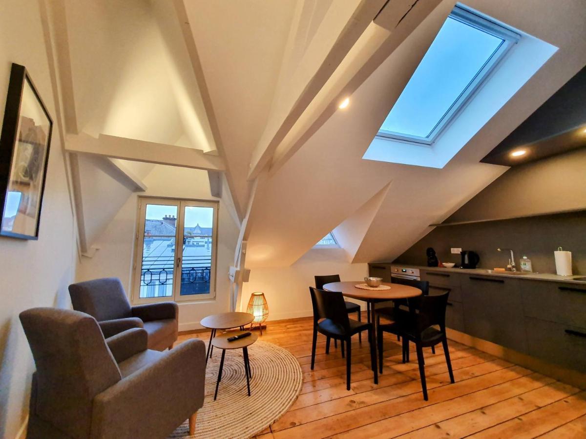 Appartement Premium Dans Une Belle Demeure - Hyper Centre-Ville De Reims Kültér fotó