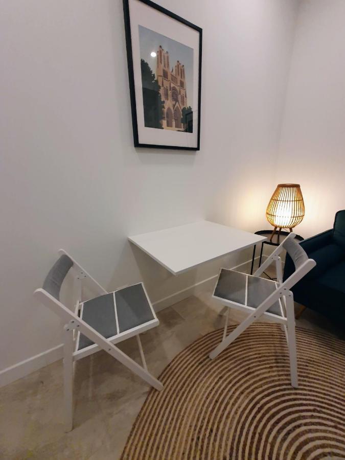 Appartement Premium Dans Une Belle Demeure - Hyper Centre-Ville De Reims Kültér fotó